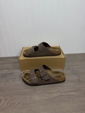 Used Birkenstock Arizona sandals in the Mocha Birkibuc size 9